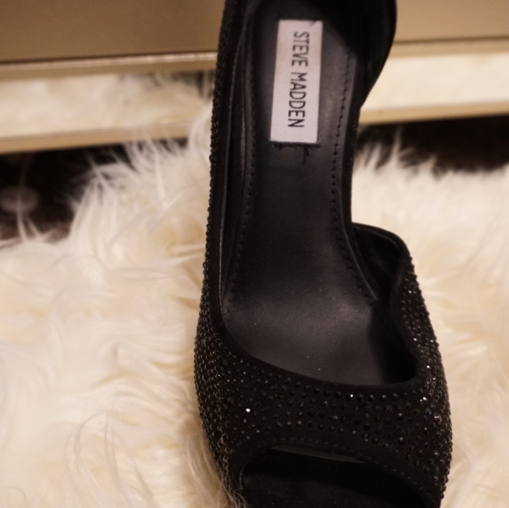 Heel - Picture 5 of 6